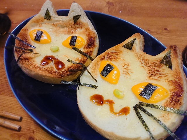Halloween Party: Spooky Fun with Delicious Treats